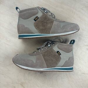 Teva Beige and Gray Sneakers